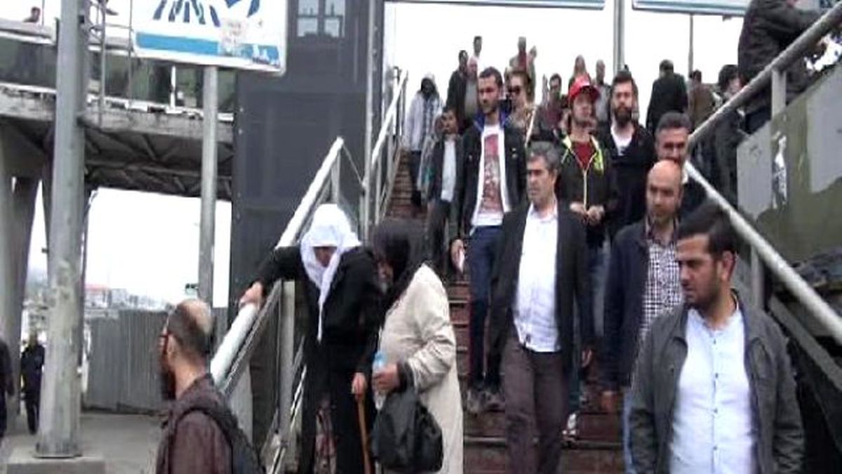Metrobüs İptali Çileye Dönüştü