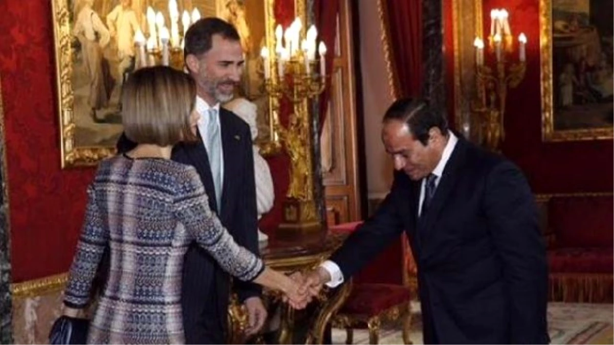 Mısır Cumhurbaşkanı Sisi, İspanya\'da Kahraman Gibi Karşılandı