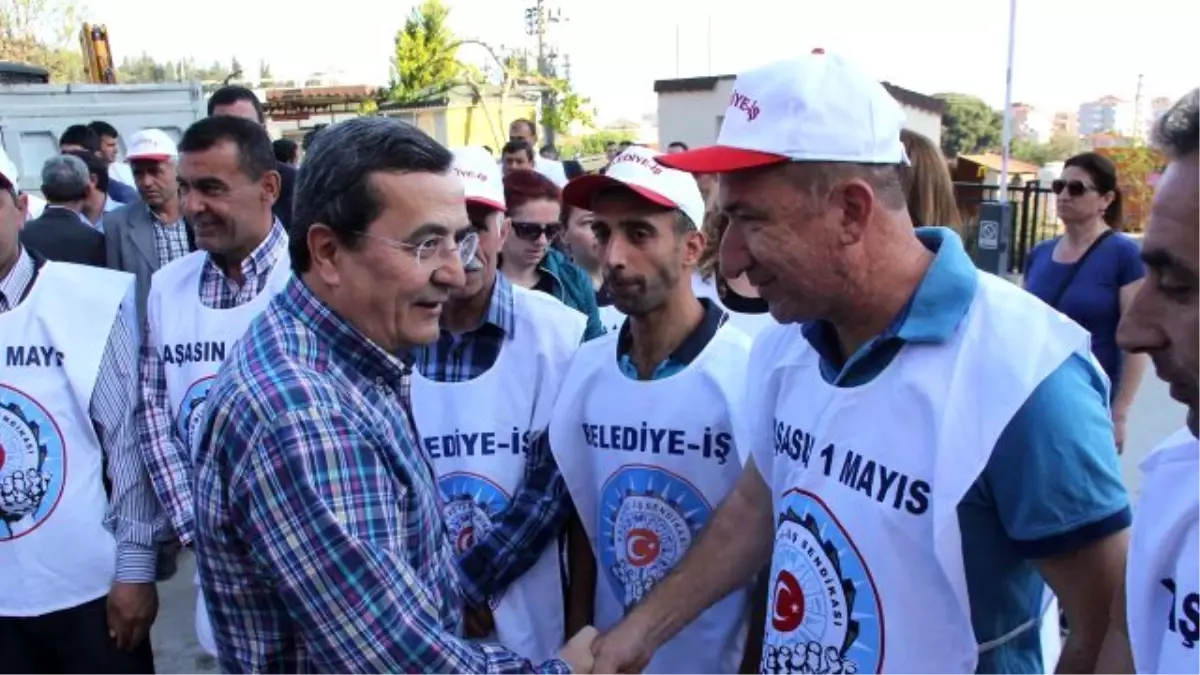 Narlıdere Belediye İşçilerine Çifte Bayram