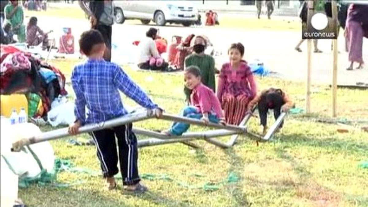 Nepal\'de Salgın Hastalık Tehlikesi