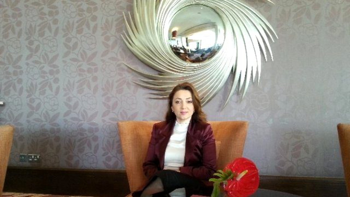 Nezaket Emine Atasoy Çalışanların İşçi Bayramı\'nı Kutladı