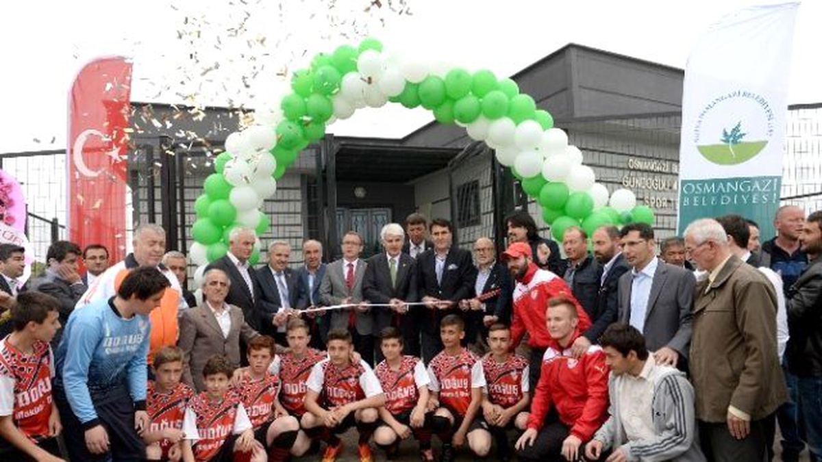 Osmangazi\'nin Her Mahallesine Spor Tesisi