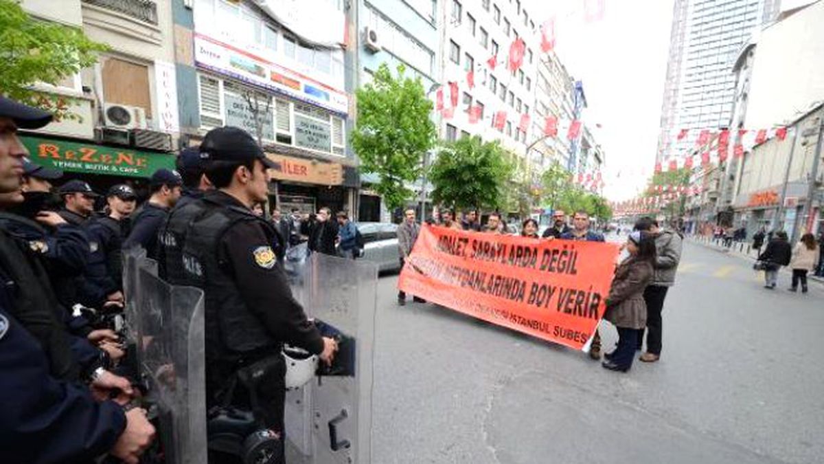 Şişli Meydanı 1 Mayıs\'ı Sakin Geçiriyor