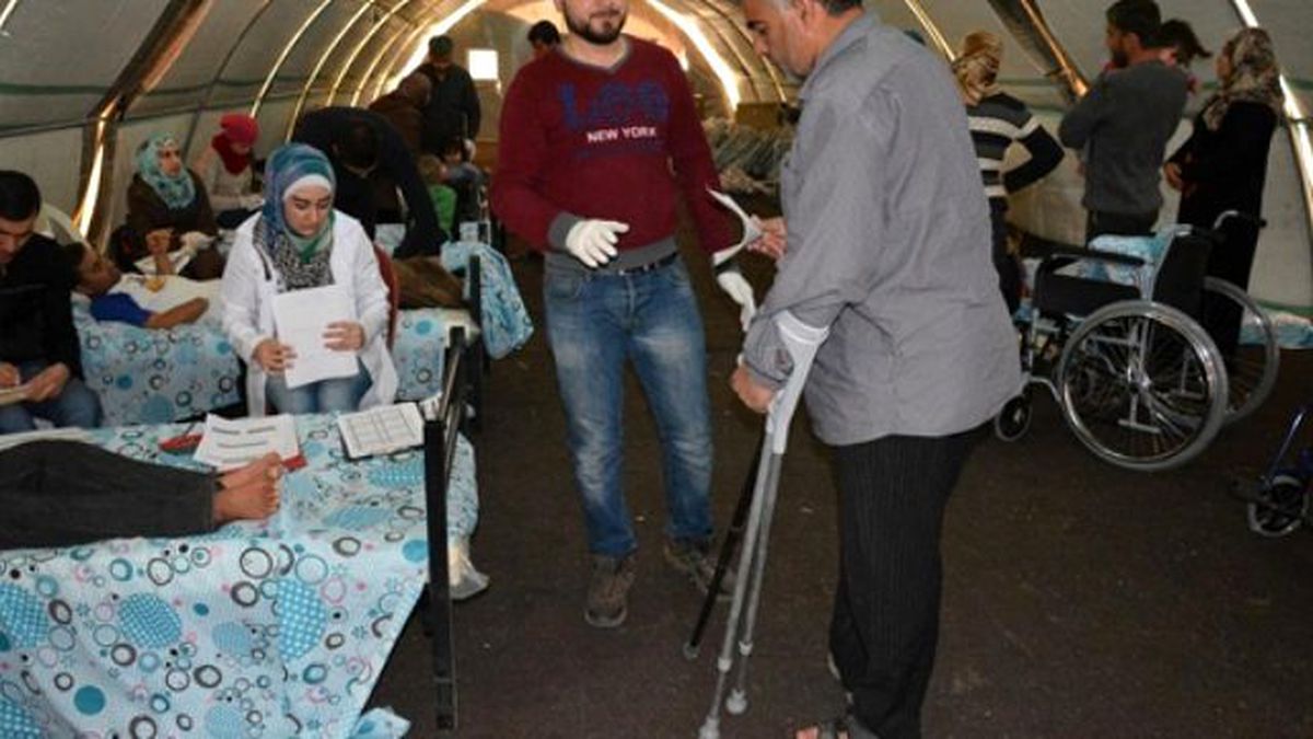 Suriyeli Sığınmacılara Medikal Malzeme Yardımı