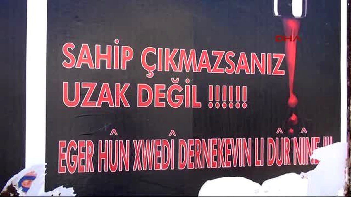 Van\'da Kan Akan Çeşme Afişi Tartışması