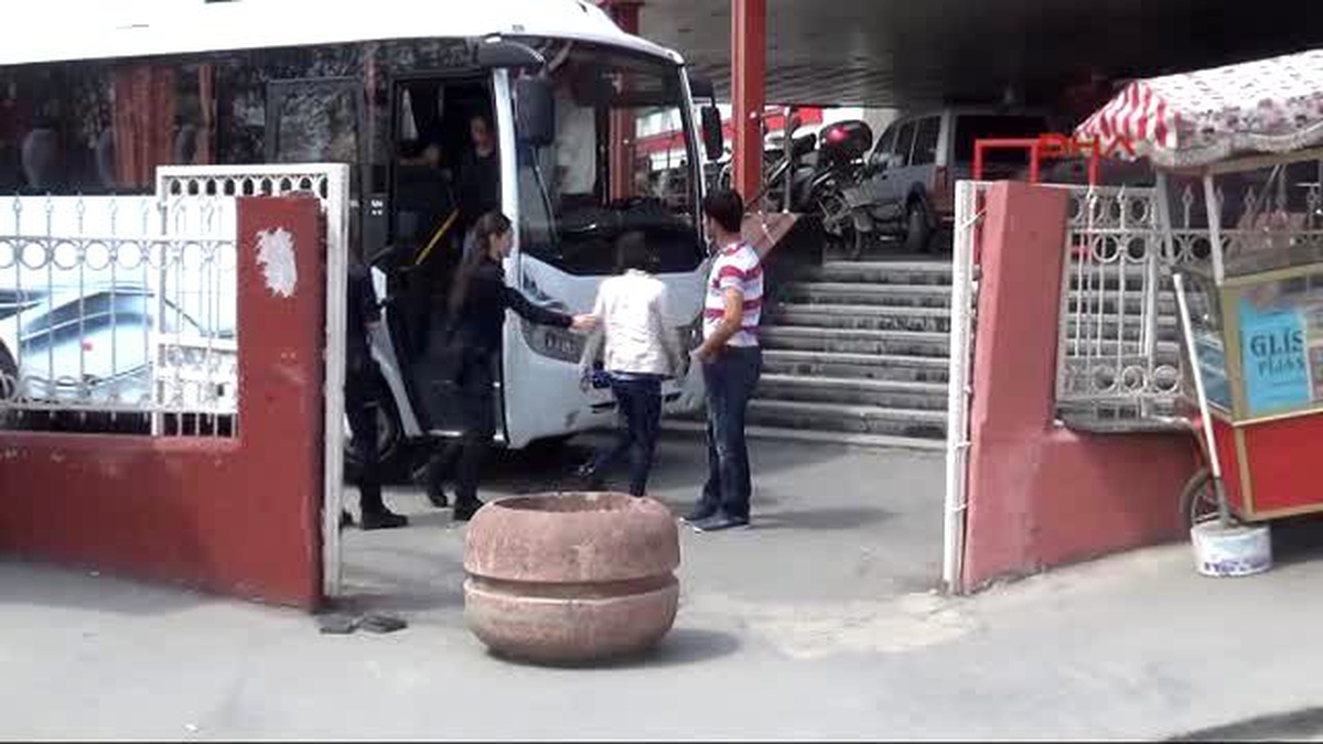 1 Mayıs" Gözaltıları Sağlık Kontrolünden Geçirildi