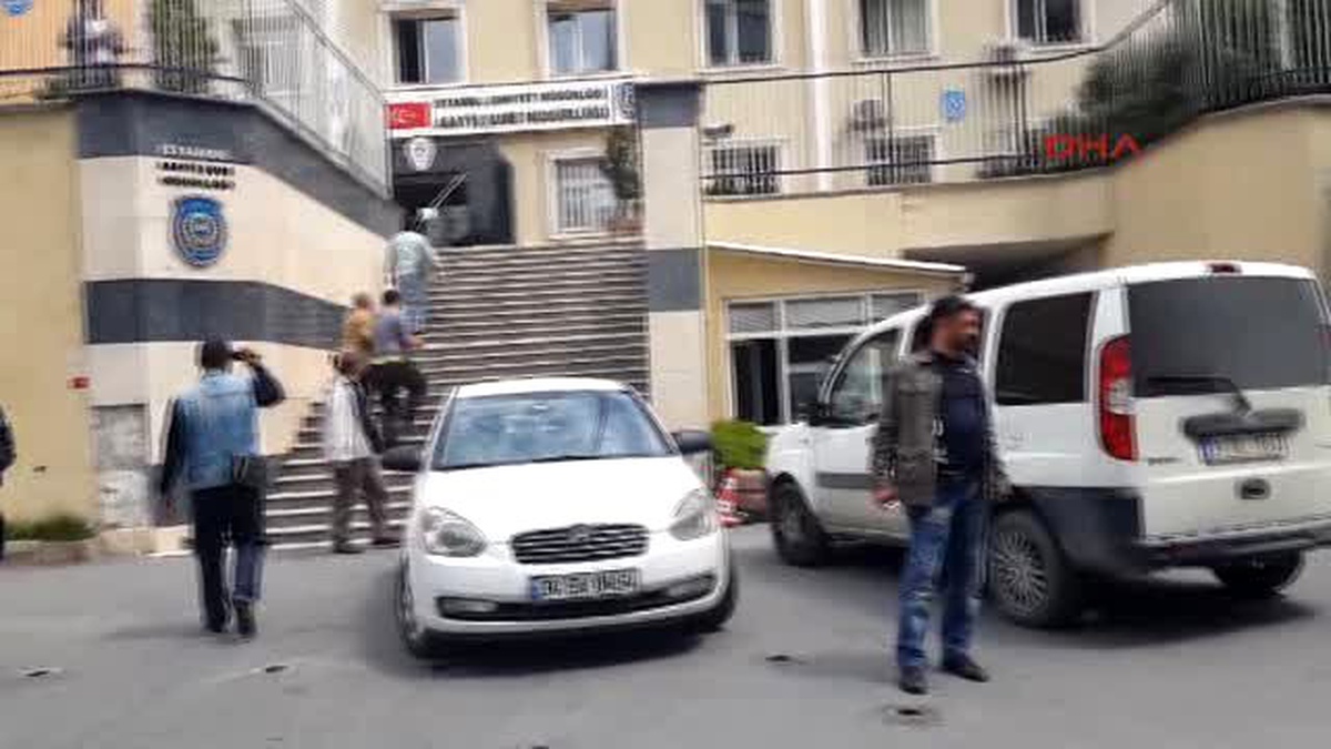 1 Mayıs Gözaltılarının Emniyetteki İşlemleri Sürüyor