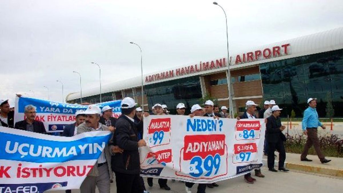 Adıyaman Havalimanında Eylem