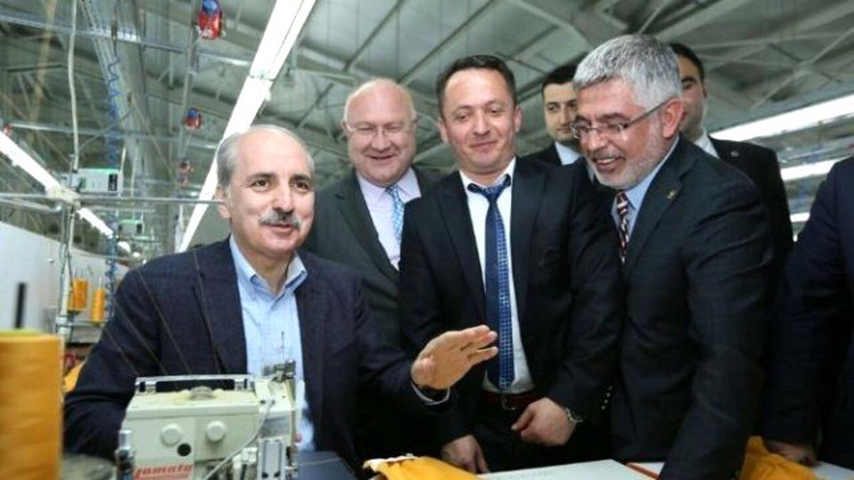 Başbakan Yardımcısı Kurtulmuş, Dikiş ve Ütü Yaptı