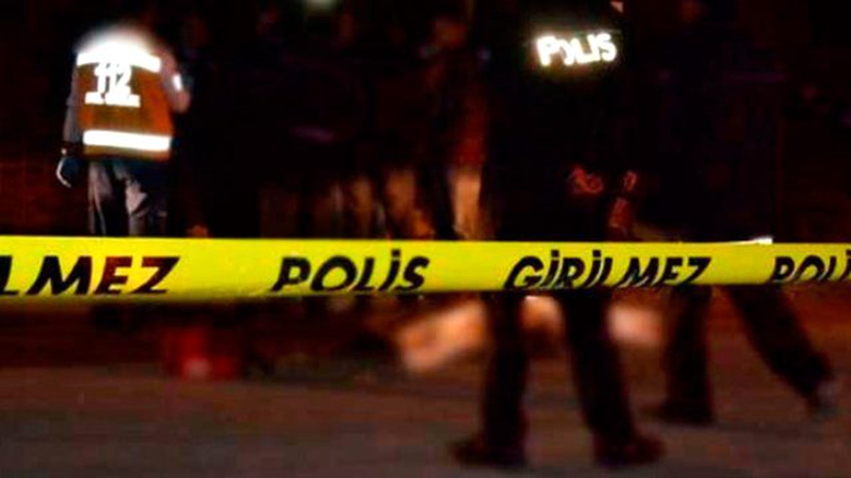 Dere Yatağında Kafasına Poşet Geçirilmiş Erkek Cesedi Bulundu
