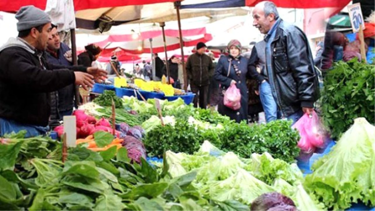 İstanbul\'da Nisan Ayında En Çok Lahananın Fiyatı Arttı