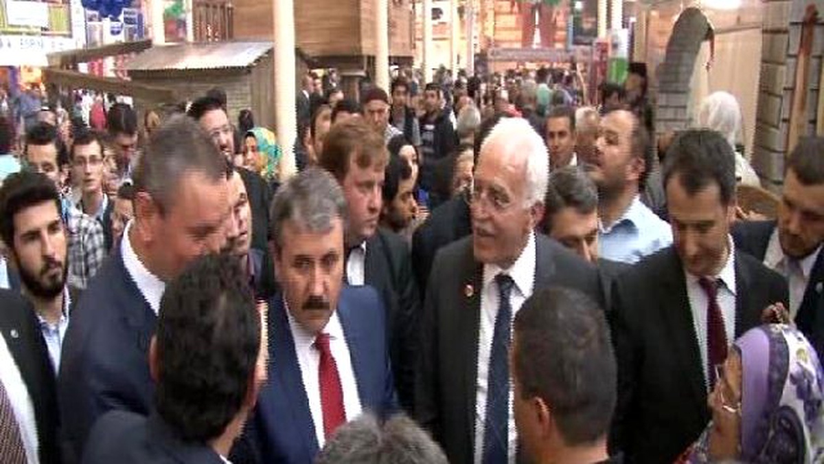 Kamalak ve Destici Fuarda Giresunlularla Horon Tepti