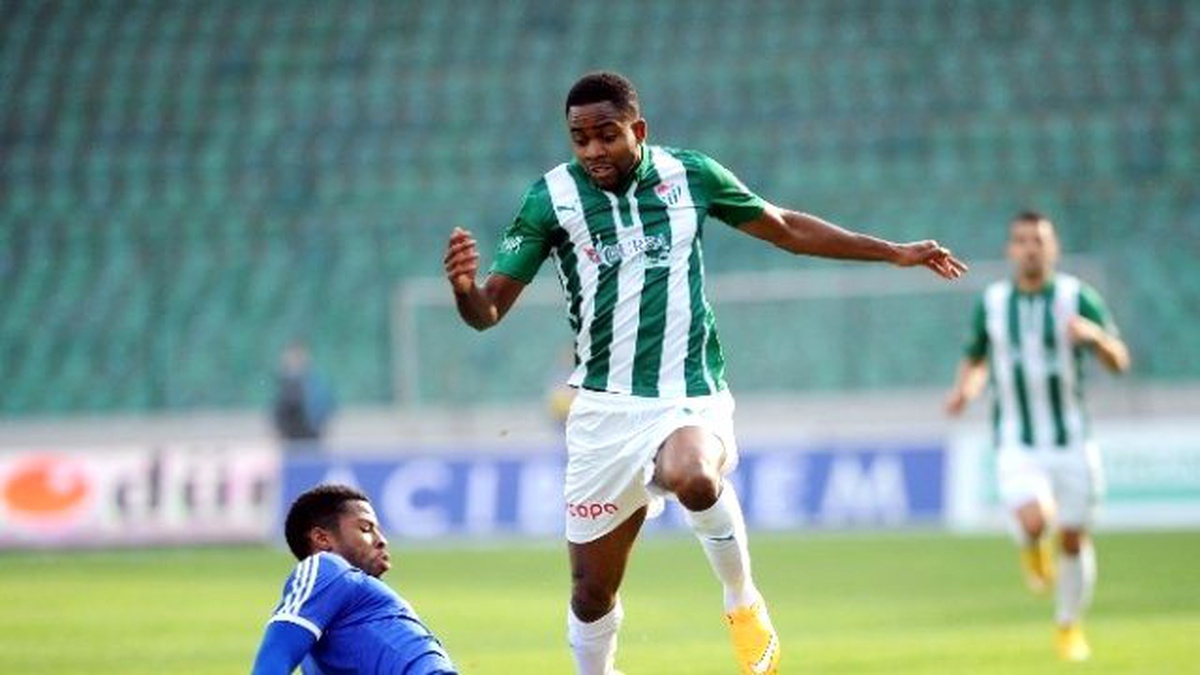 Kasımpaşa\'nın Bursaspor Kozu Scarıone