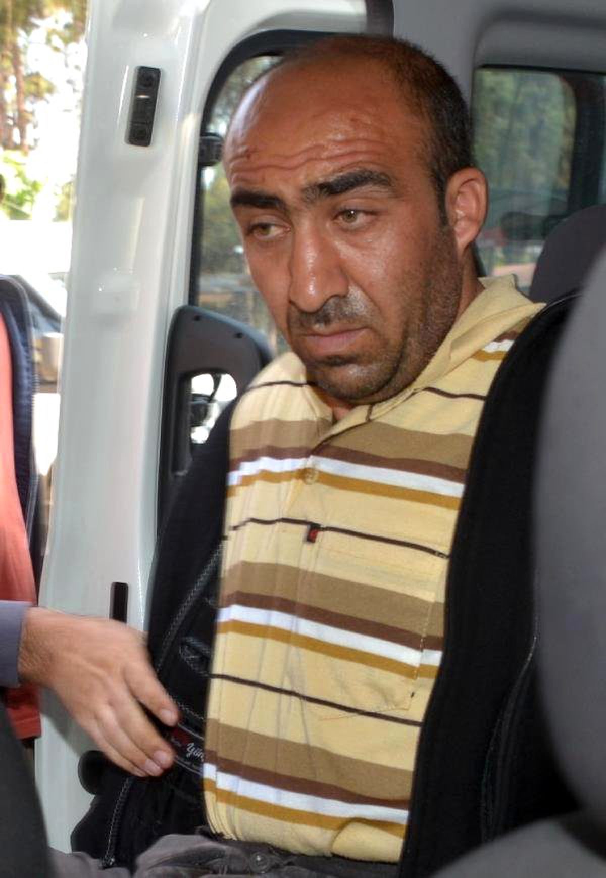 Tacizciden Gazetecilere Tepki: Senin Kızın mı