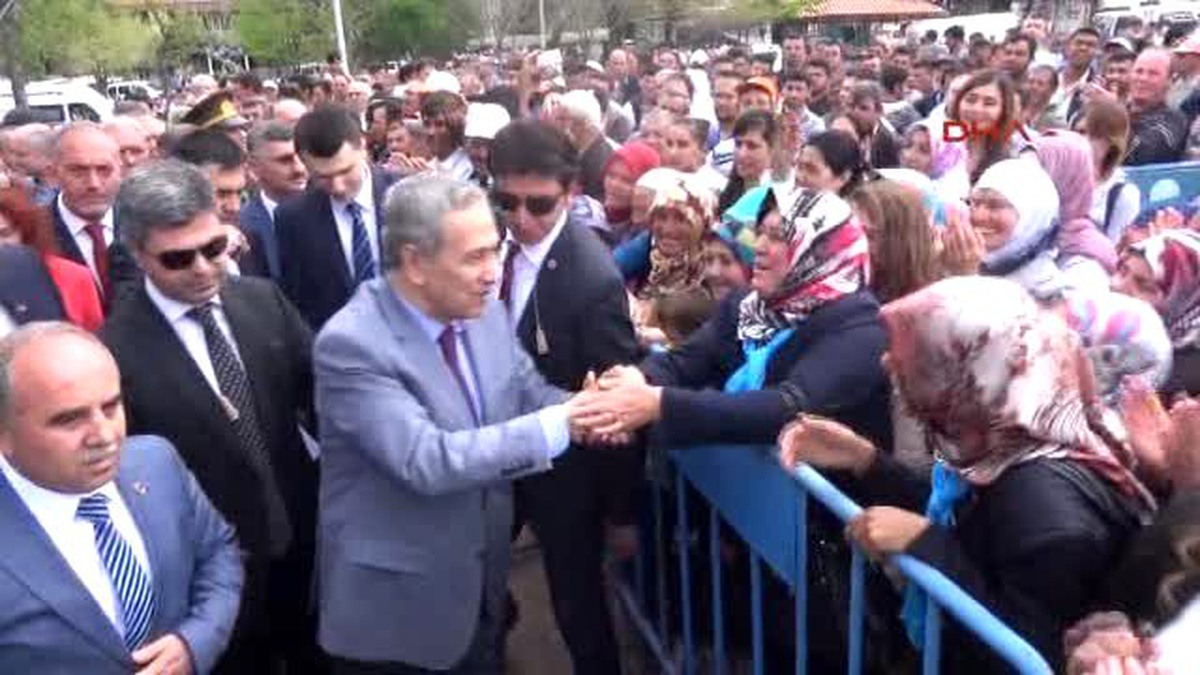 Manisa - Bülent Arınç: Maceraya Paydos, İstikrara Devam