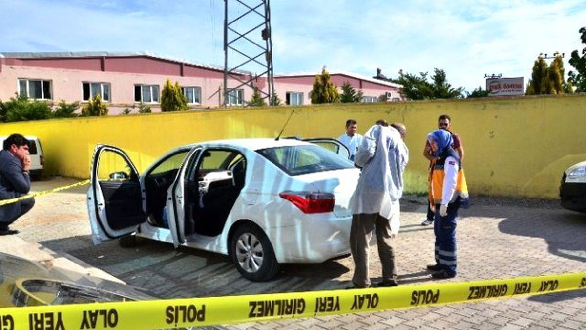 Pazarlama Müdürü Aracında Ölü Bulundu