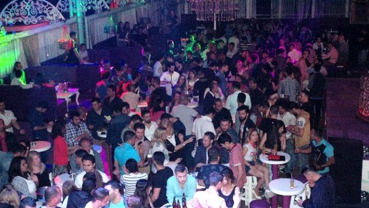 Somalı Aileler Bodrum\'da Stres Attı