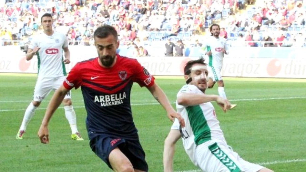 Mersin İdmanyurdu, Torku Konyaspor\'u 3-1 Mağlup Etti
