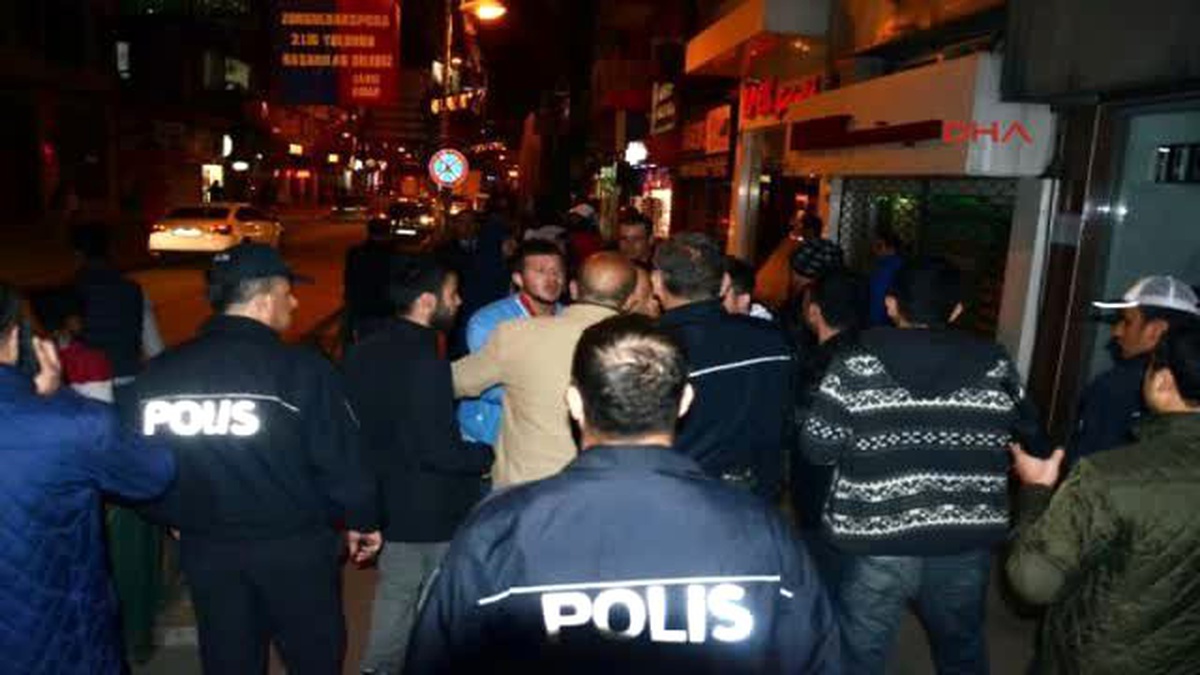 Zonguldak\'ta Hdp Bayrağı İndirildi