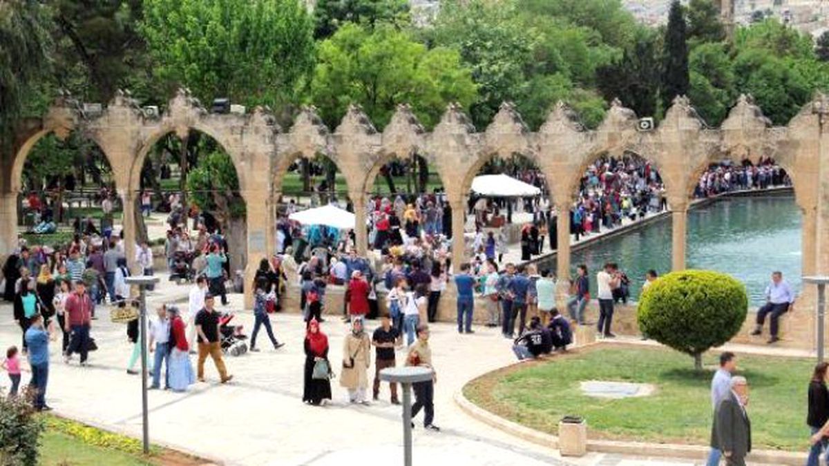 Balıklıgöl\'e Ziyaretçi Akını