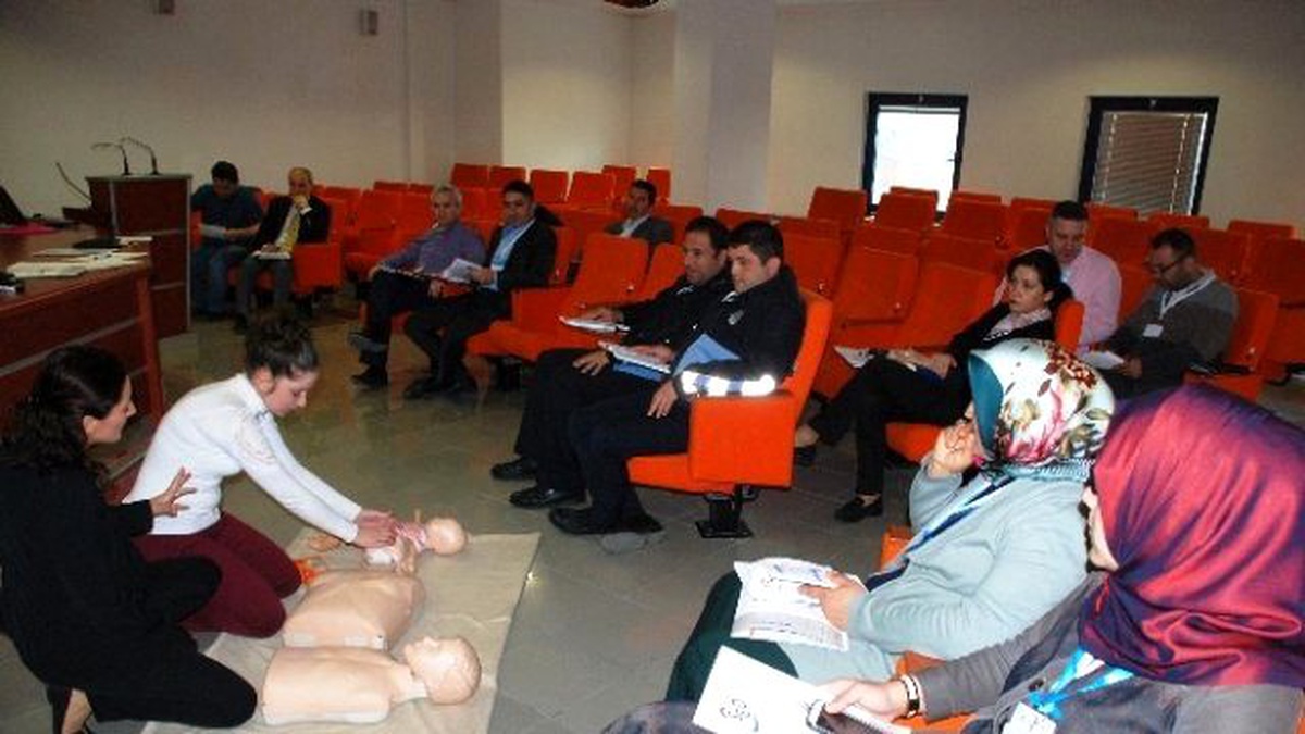 Belediye Çalışanlarına İlk Yardım Eğitimi
