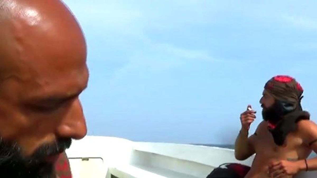 Dokunulmazlık Öncesi Teknede Büyük Gerginlik! Hasan ve Turabi…