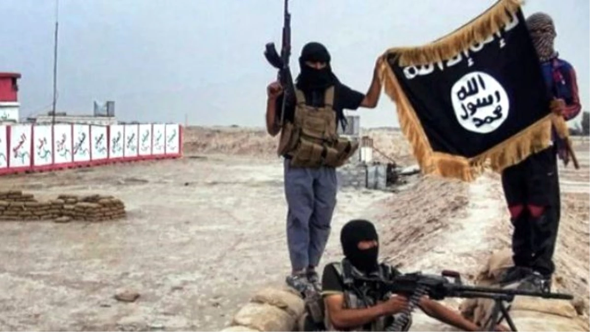 IŞİD, Esir Aldığı 300 Ezidi\'yi Öldürdü