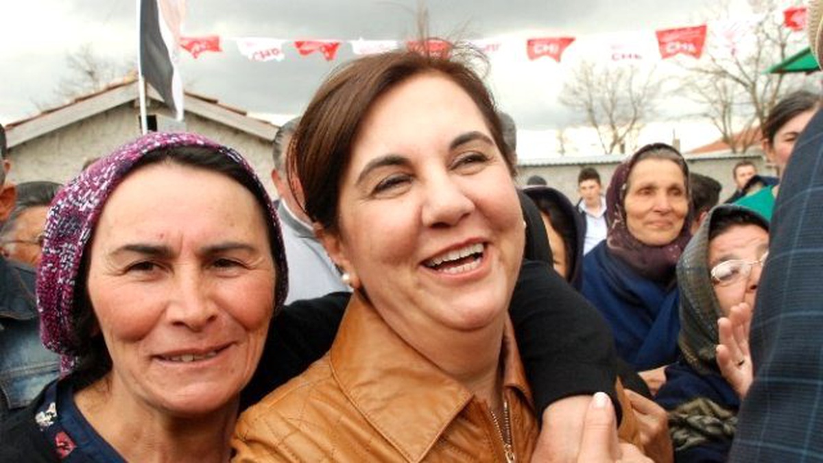 Prof. Dr. Gaye Usluer, Yahni Kapanlılarla Kahvaltıda Buluştu