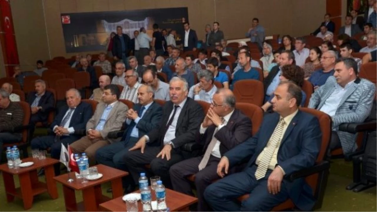 Salihli\'de Ermeni ve Tehcir Meselesi Masaya Yatırıldı