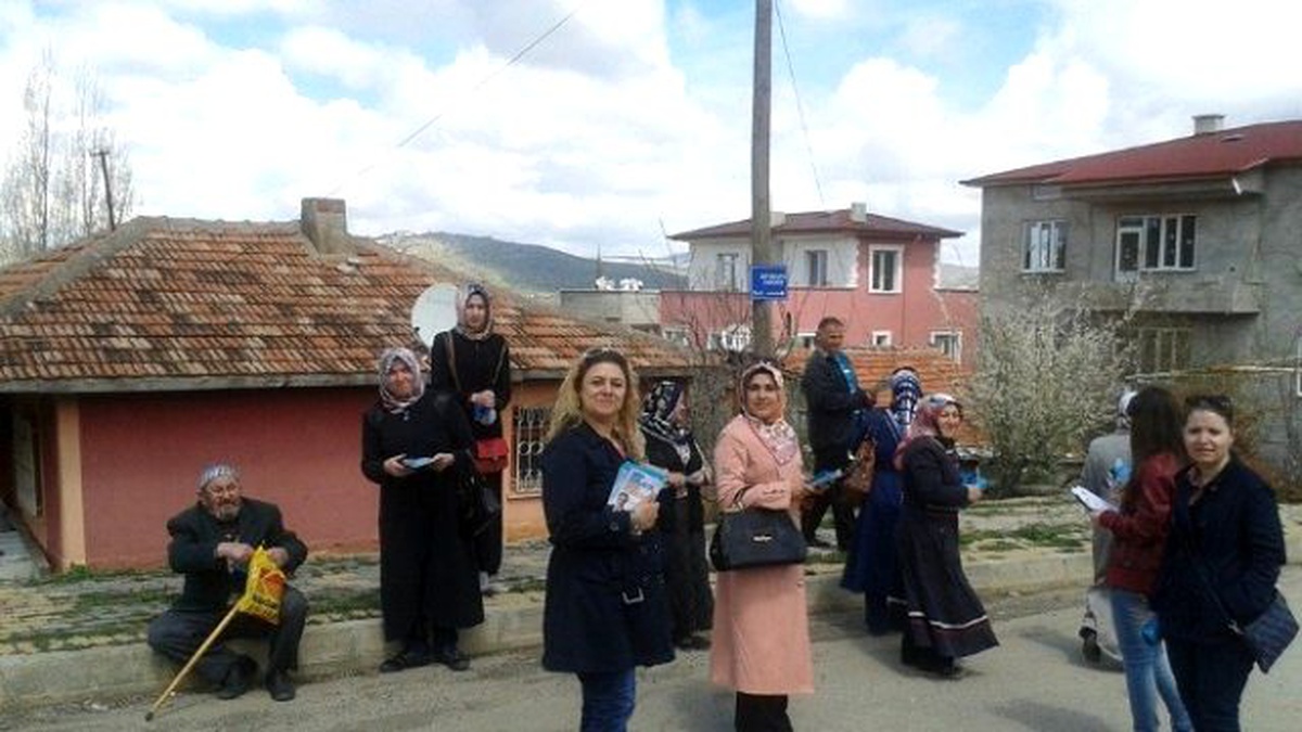 Yozgat\'ta Ak Partili Kadınlardan Seçim Çalışmalarına Tam Destek