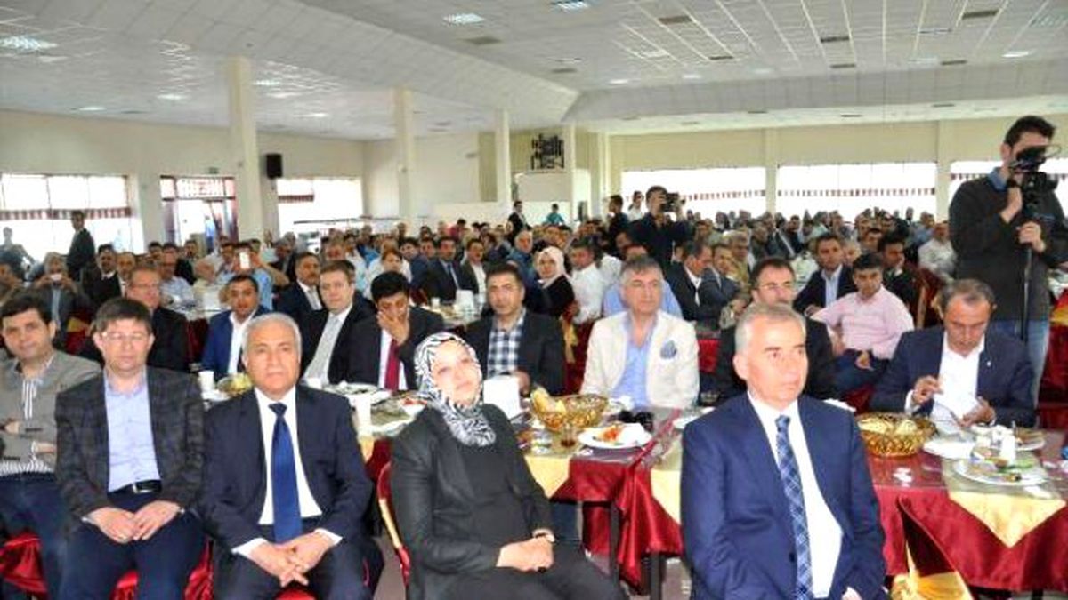 Zeybekci: İhracattaki Düşüş Mayıs Ayından İtibaren Yavaşlayacak