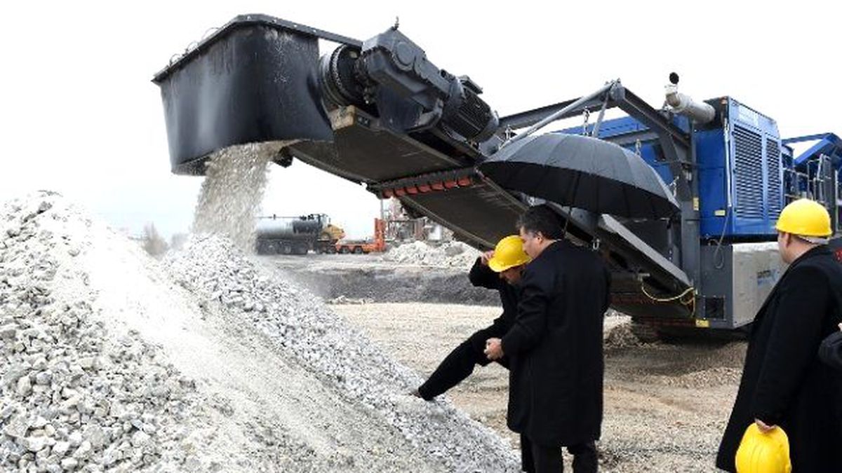 4 İlçede Taş Ocağı ve Asfalt Tesisi Hizmete Girdi