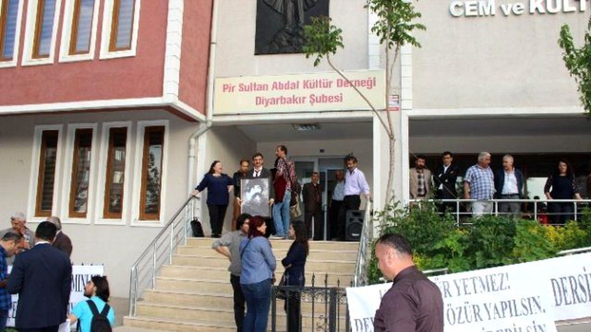 Alevilerden "Dersim" Eylemi