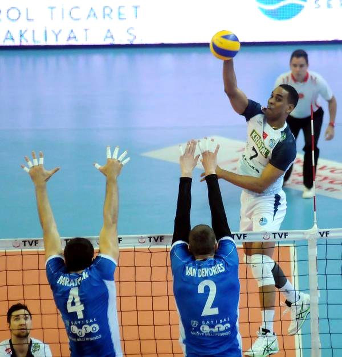 Arkasspor\'da Marshall\'dan Ayrılık Sinyali