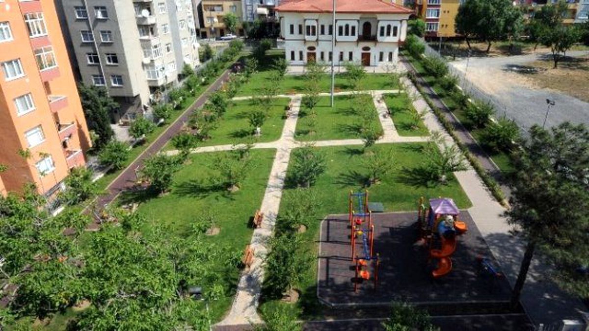 Bağcılar\'a Bir Nostalji Bahçesi Daha