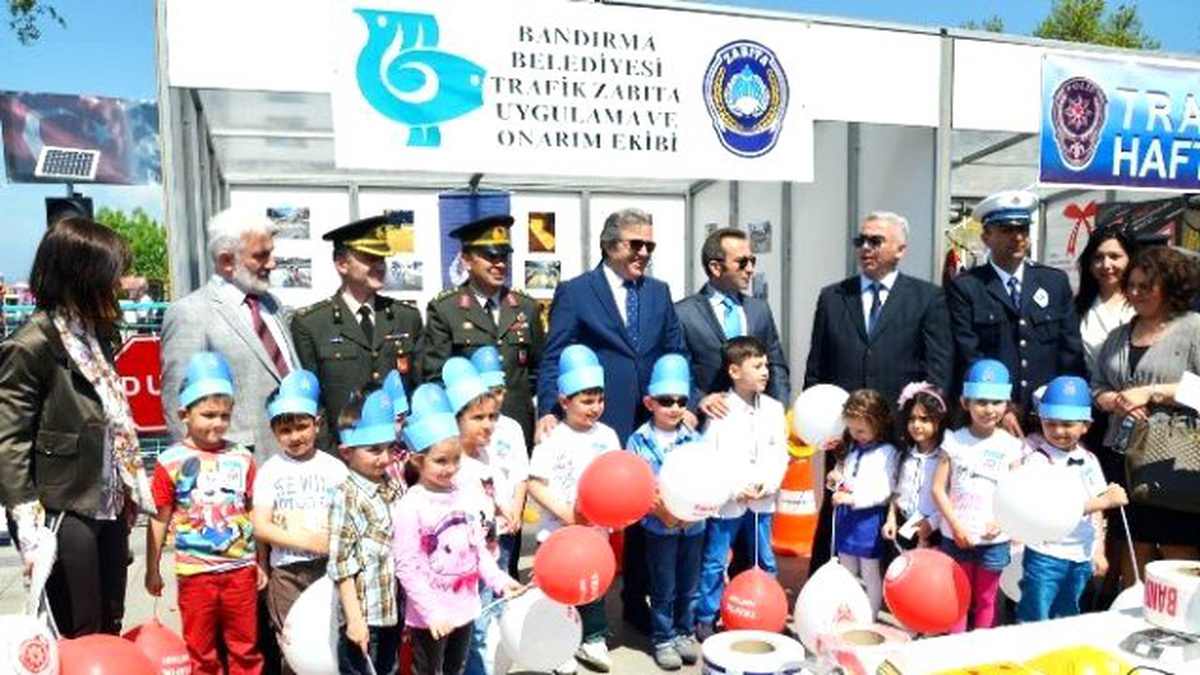 Bandırma\'da Karayolu Güvenliği Haftası Kutlandı
