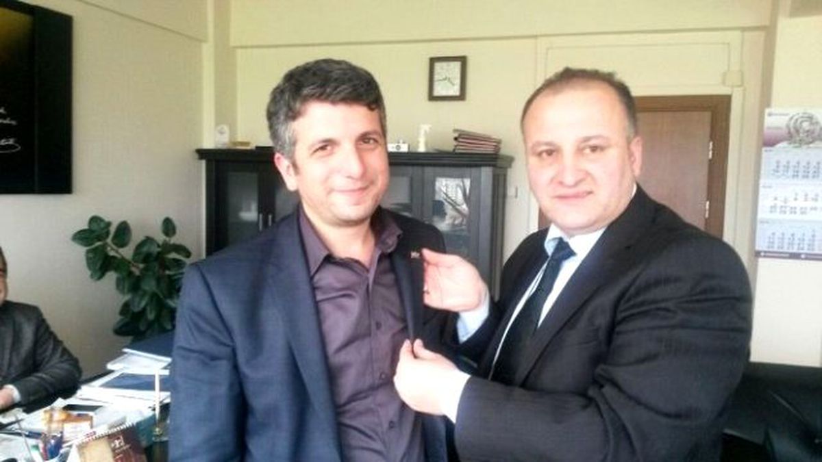 Bem-bir-sen\'de Bayrak Değişimi