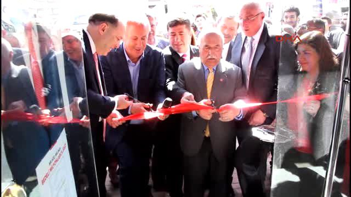 Muharrem İnce\'ye CHP Logolu Doğum Günü Pastası