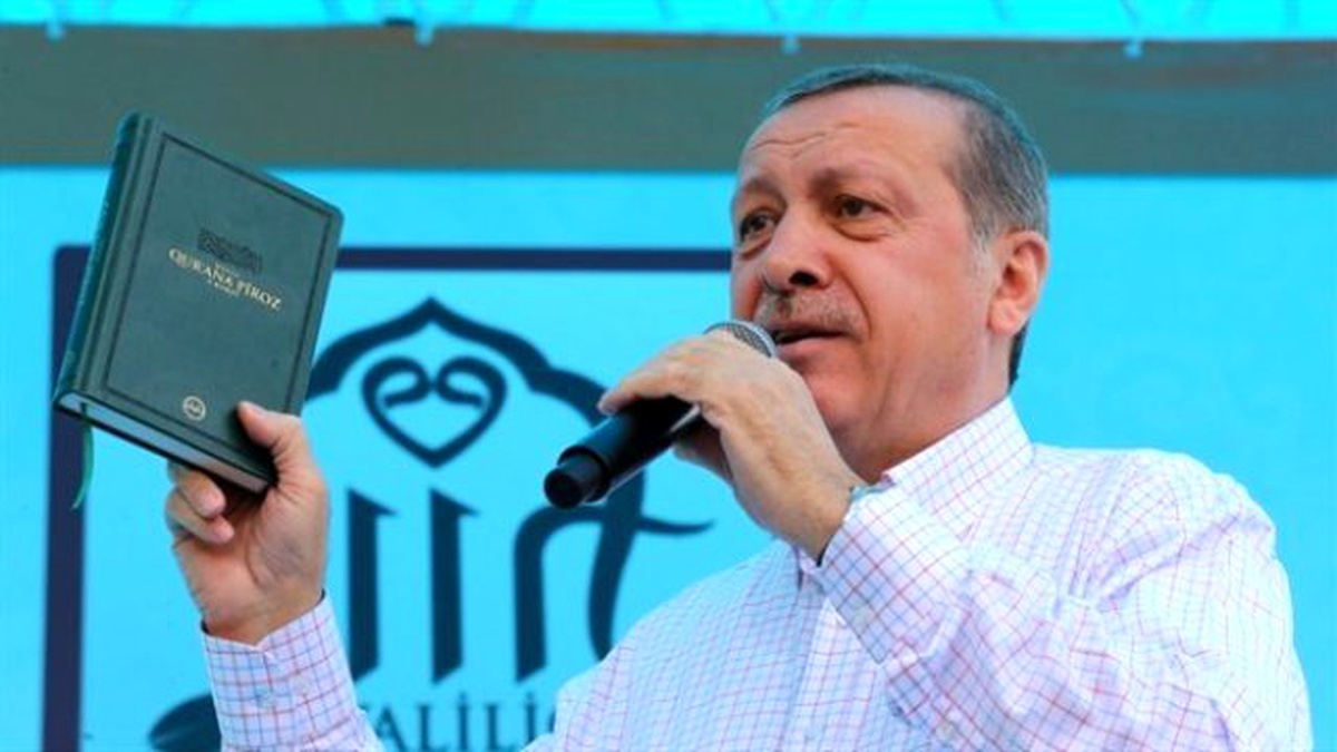 Bizim Musluklarımızdan Berrak Su Akıyor