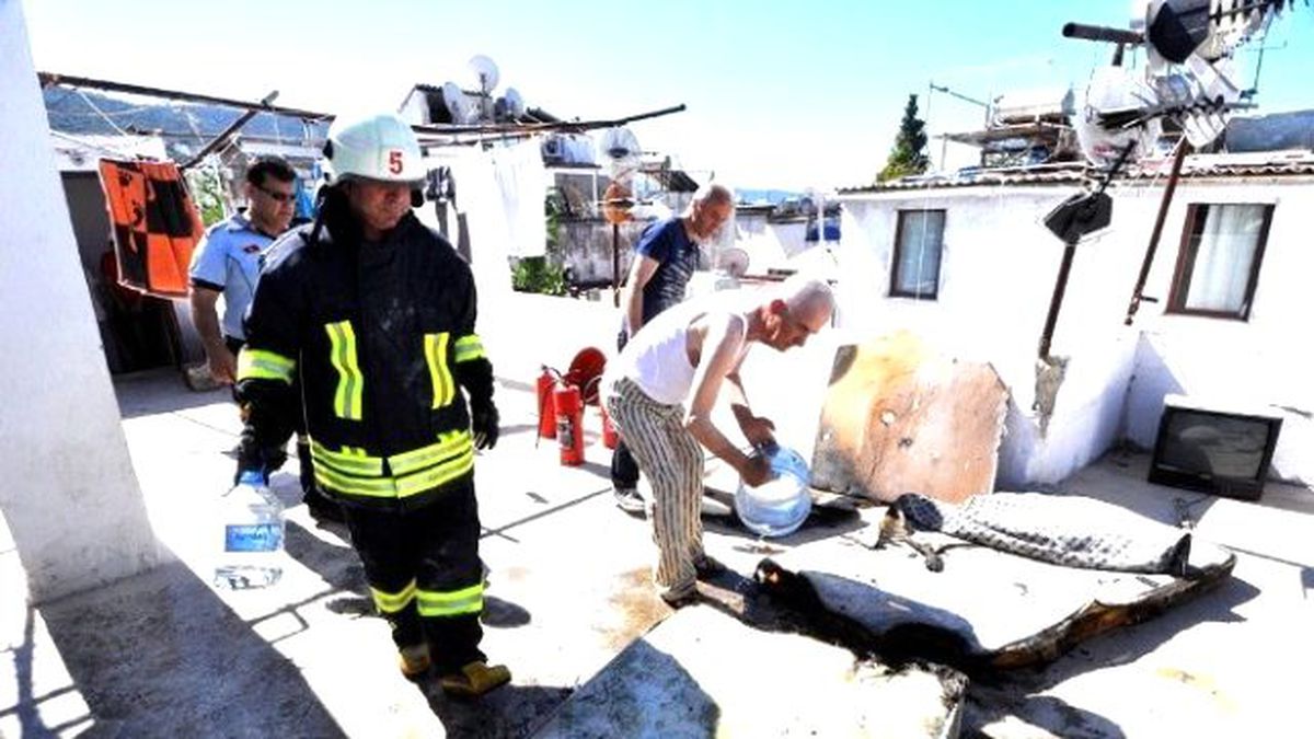 Bodrum\'da Çıkan Yangın Paniğe Neden Oldu