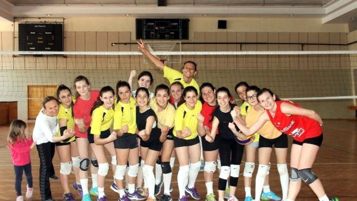 Çiftlikköy\'ün Sultanları Gözünü Son 16\'ya Dikti