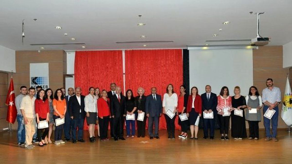 Çiğlili Girişimcilere Sertifikaları Törenle Dağıtıldı