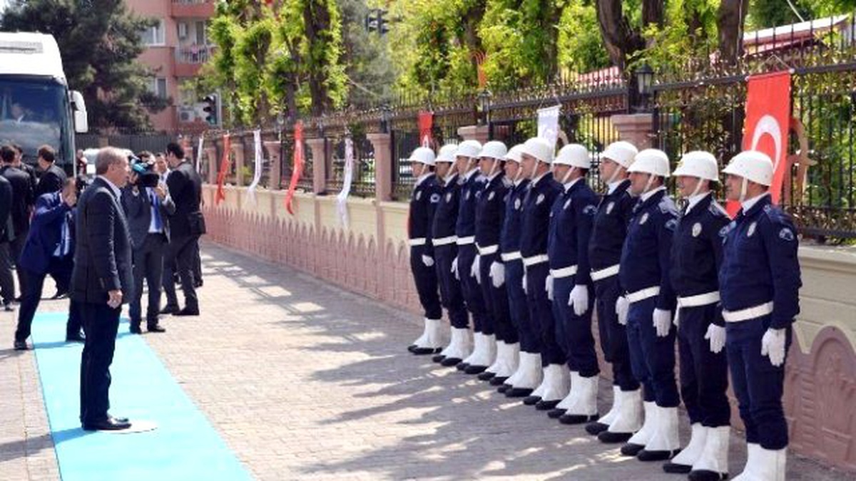Cumhurbaşkanı Erdoğan Siirt Valiliğini Ziyaret Etti