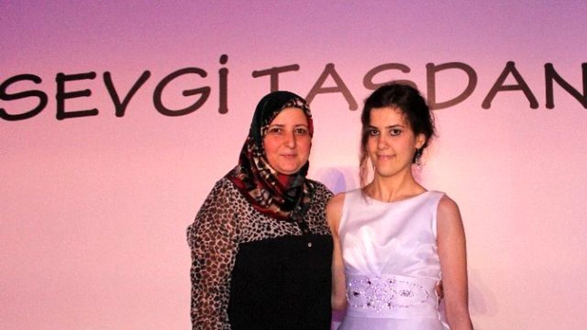 Gelinlik Hayali Defilede Gerçek Oldu