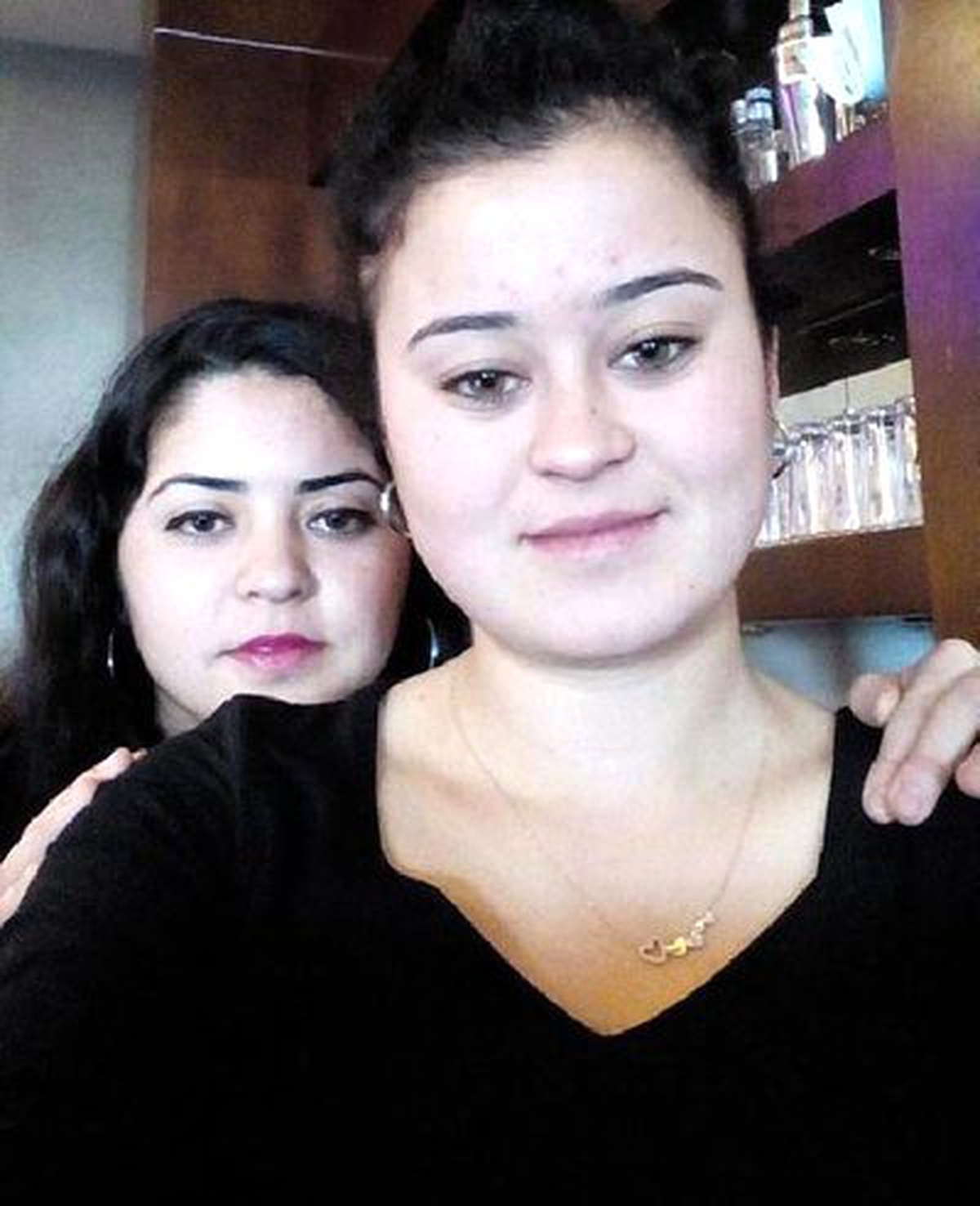 Gözünün Önünde Otomobil Çarpan Ablası Öldü