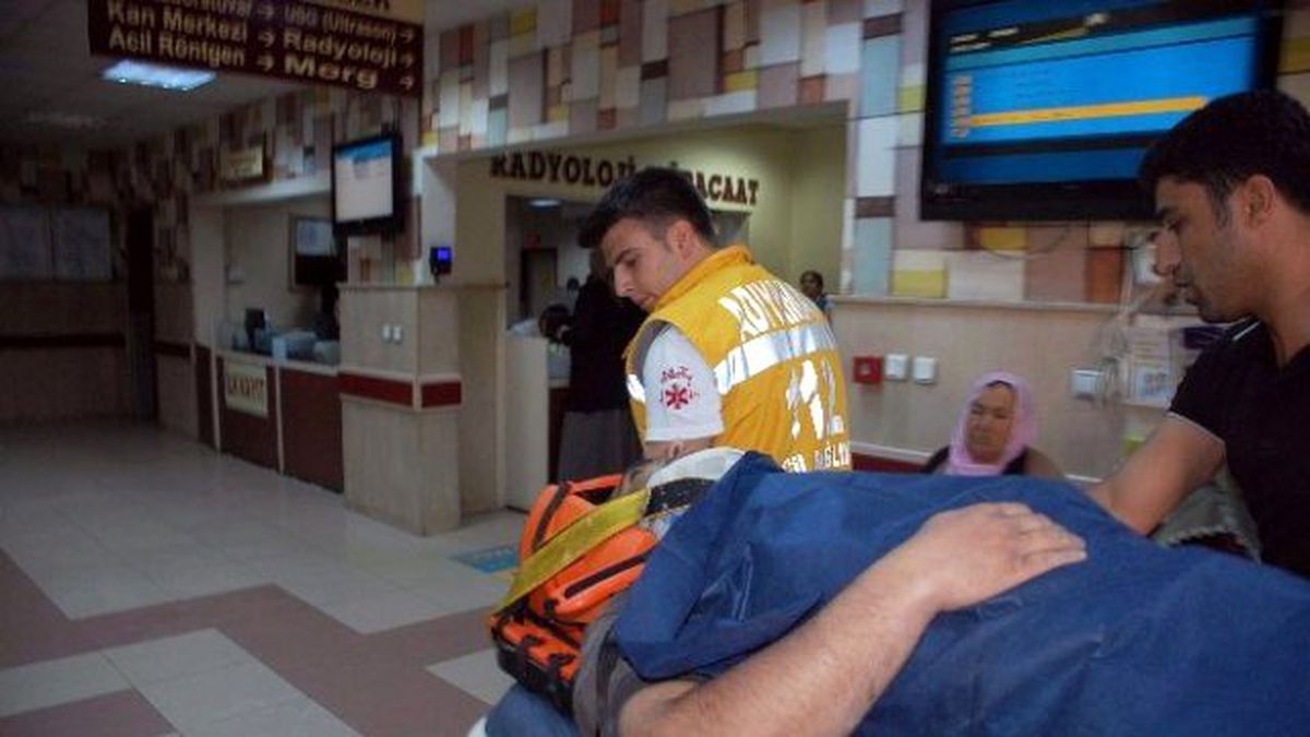 İnşaatın Dördüncü Katından Düşen Sıva Ustası Yaralandı
