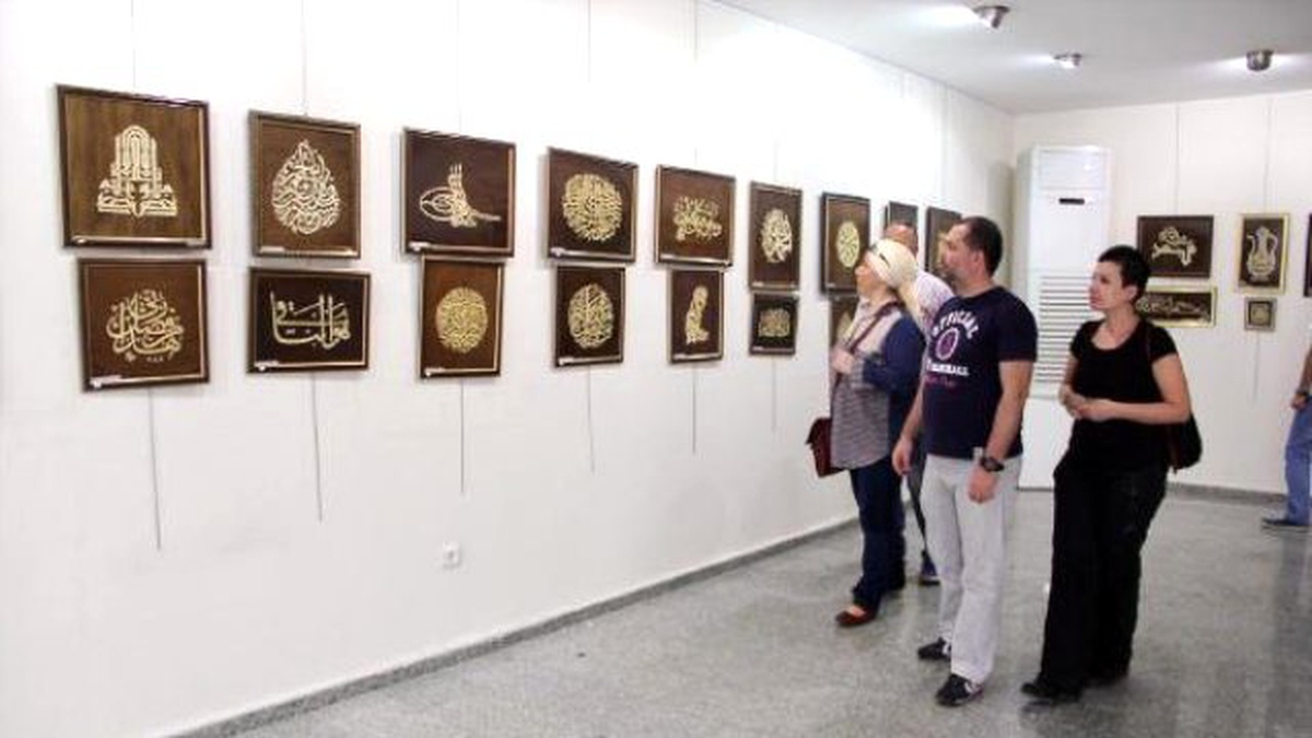 Kanser Hastası, Hat Sanatıyla Moral Buluyor