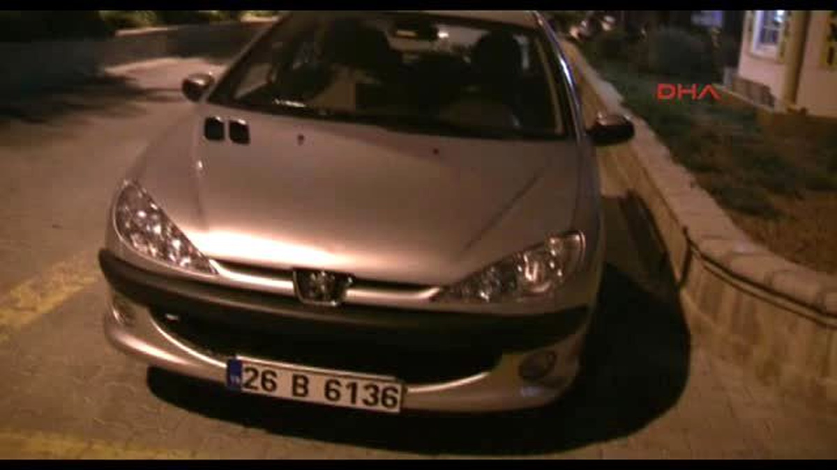 Karakol Yakınındaki Otomobil Korkuttu