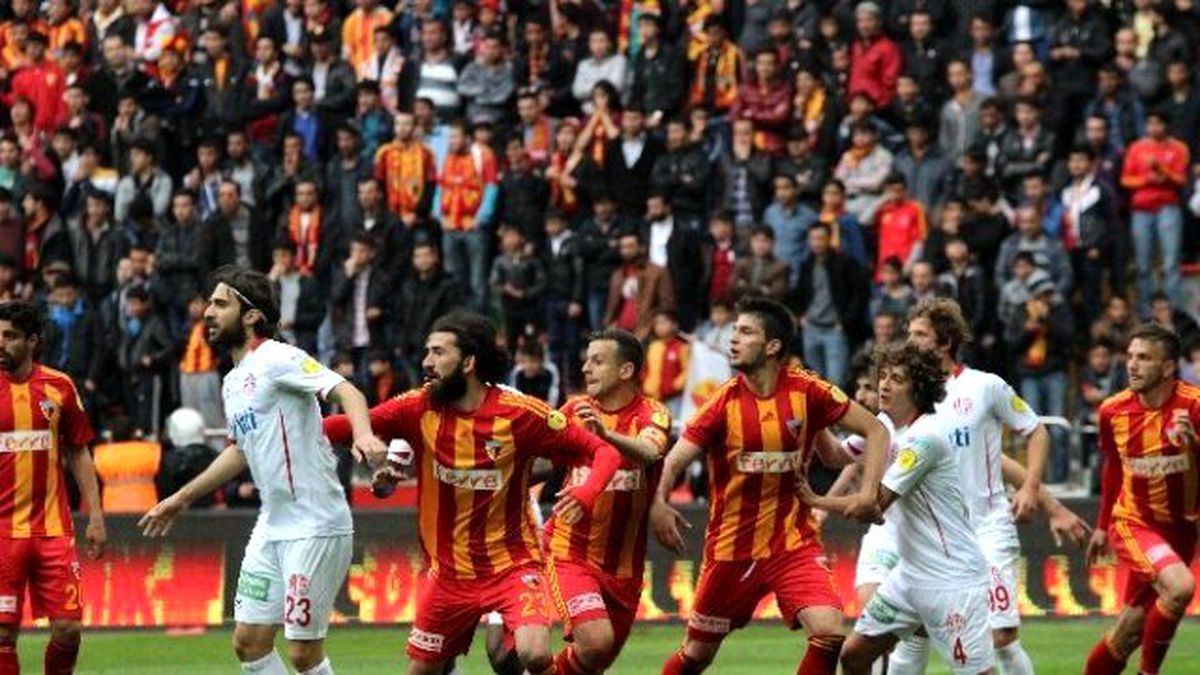 Lider Galibiyete Hasret
