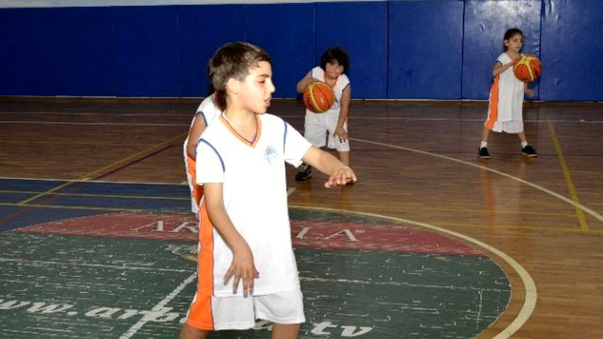 Mersin\'de Basketbol Akademisi Açıldı
